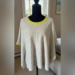Acrobat cashmere wool blend gray cropped sweater poncho‎ women M L